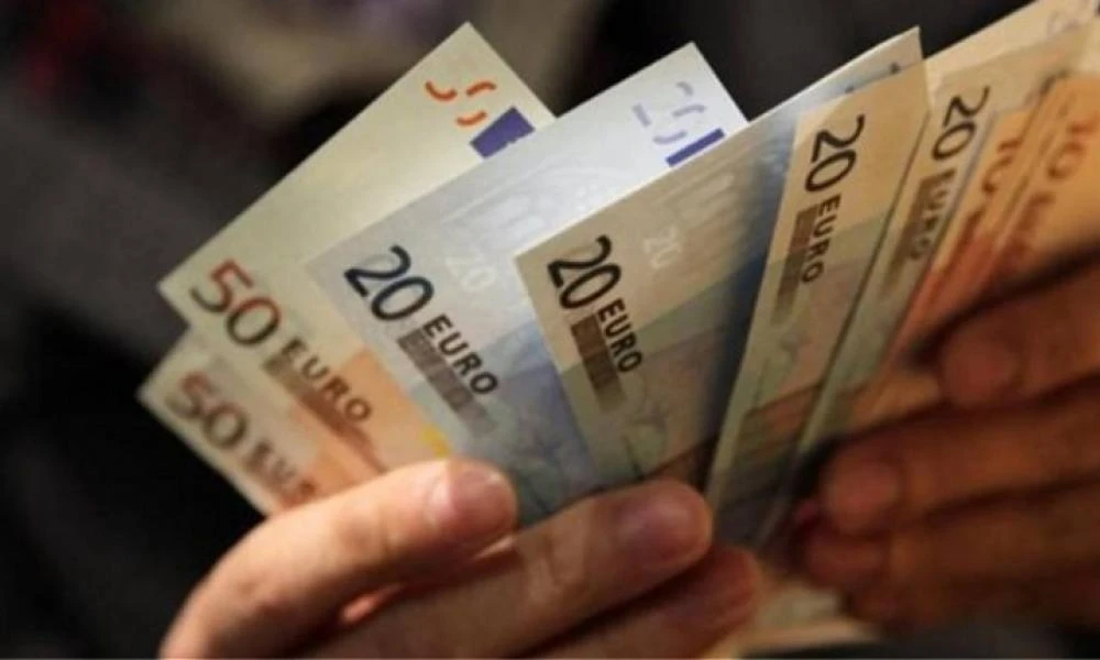 25η Μαρτίου: Με ποιους τρόπους θα αμειφθούν όσοι εργάζονται την αργία;